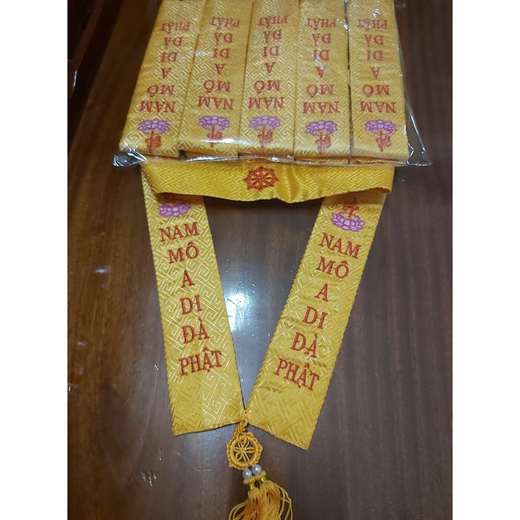 Pháp y Nam Mô A Di Đà Phật