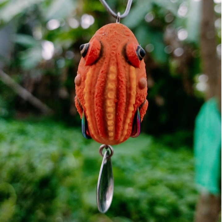 Nhái hơi lf2 Titan