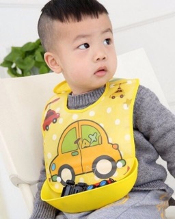 Yếm máng tháo rời cho bé
