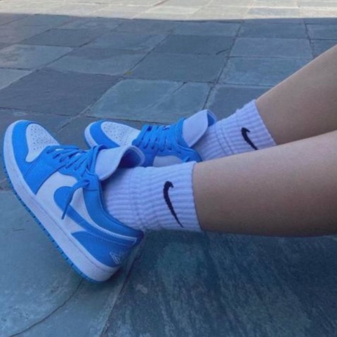 Tất Vớ nike cao cổ nam nữ trắng đen dáng thể thao hàn quốc cao cấp C1