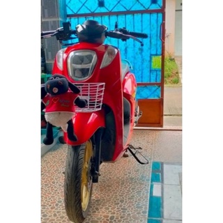 Bộ rổ xe Scoppy đời mới(có kèm pas ốc)