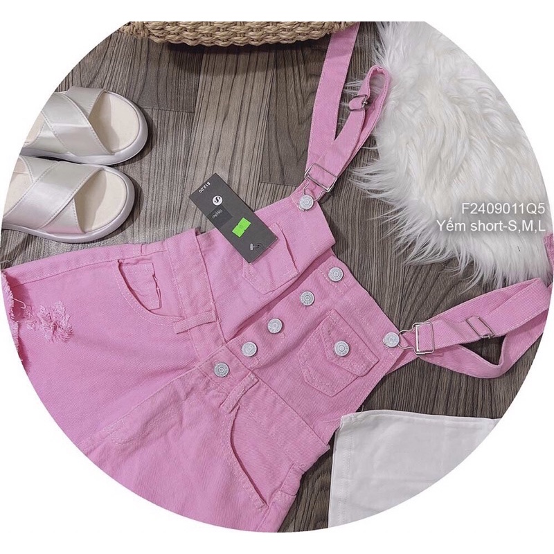 Quần yếm ngắn kaki jean hai dây nút 4 túi rách lai TT2409