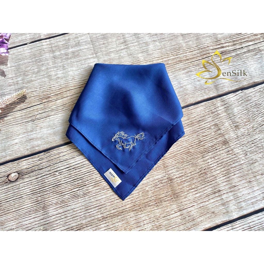 Khăn Lụa thêu tay Mã Đáo Thành Công SenSilk 35x35cm, Quà tặng may mắn cho bạn trai