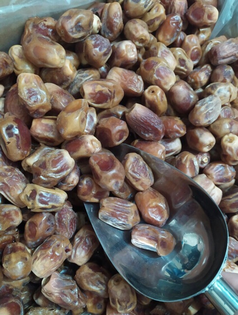 Quả chà là rời sấy dẻo hộp 500g - Chà là mật
