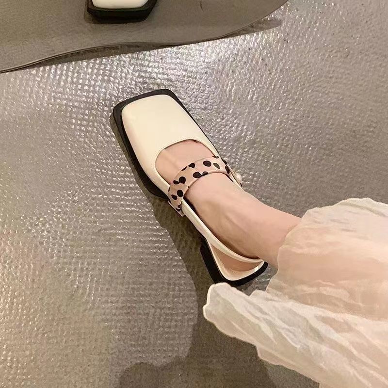 Xăng đan Mũi Vuông Thời Trang Cho Nữ