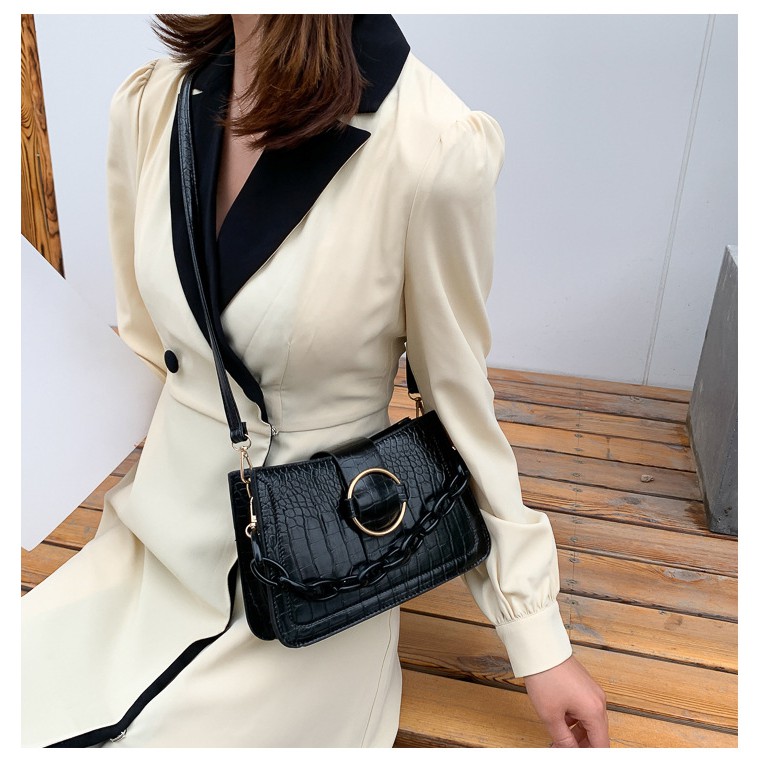 Túi đeo chéo nữ có khóa da pu dáng thuyền cong TT 32 | BigBuy360 - bigbuy360.vn