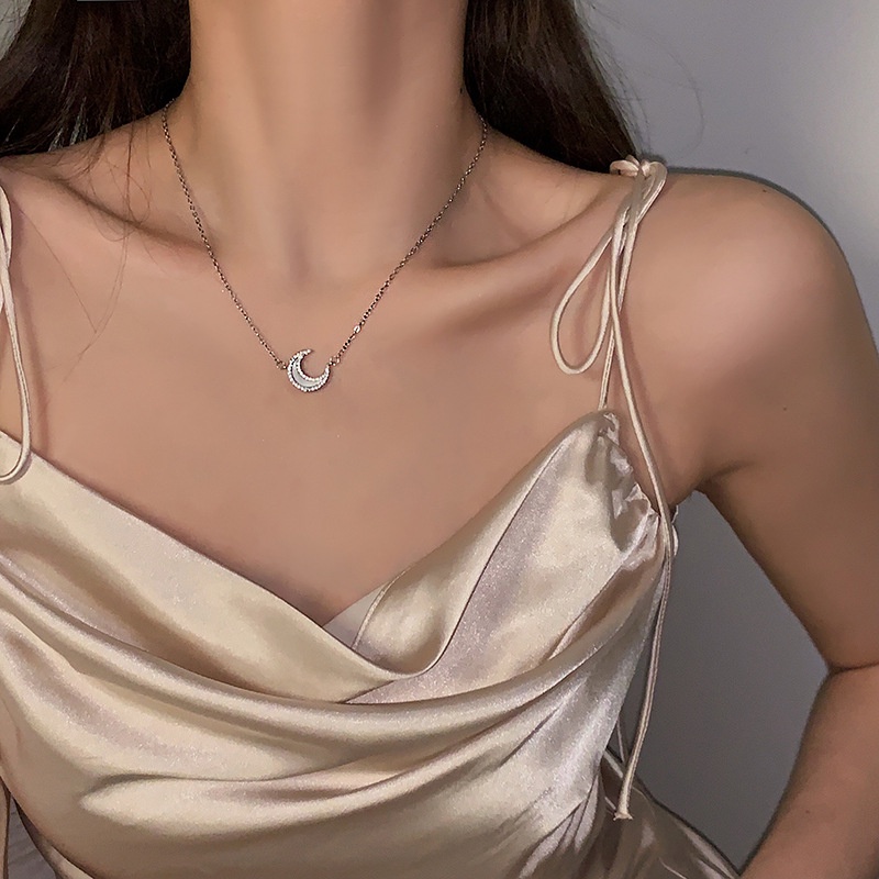 (MớI) Vòng cổ HợP Kim HìNh MặT Trăng ĐíNh NgọC Trai Giả