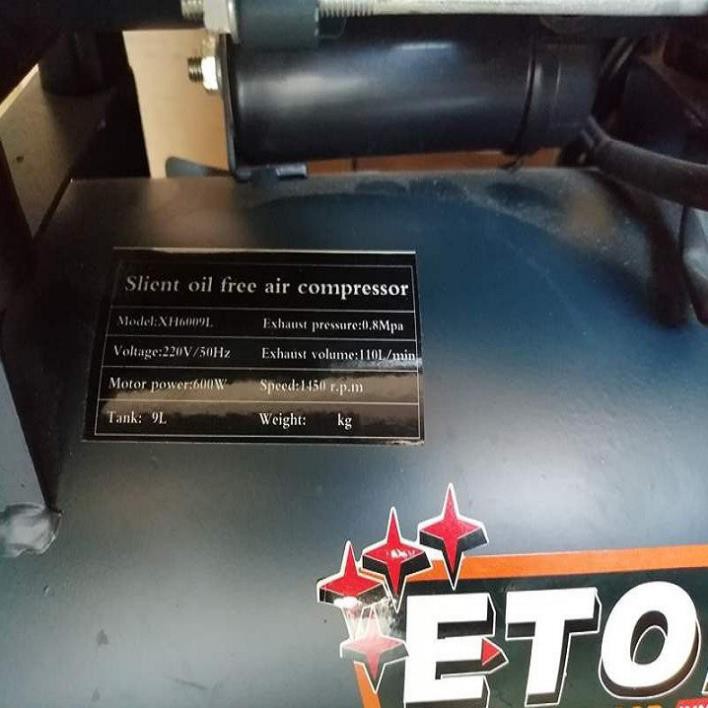 [Hàng xịn] Máy nén khí không dầu Etop 9L đầy đủ phụ kiện sẵn nắp đặt