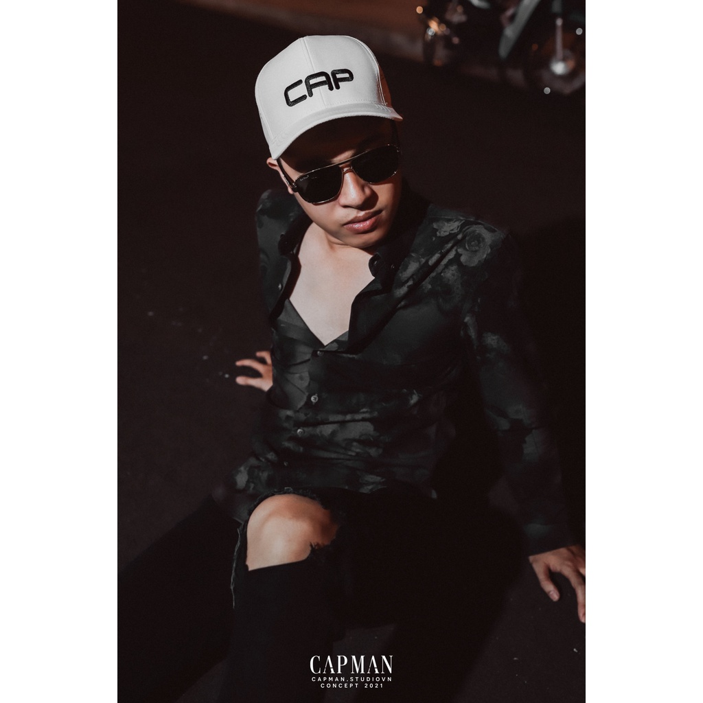 Mũ lưỡi trai CAPMAN dáng thể thao ôm đầu màu trắng thêu logo CM26