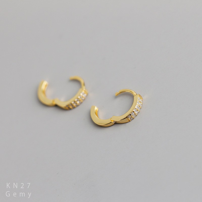 Khuyên tai nam nữ bạc tròn mạ vàng đính đá cá tính, độc đáo, unisex Heli 2 (1 chiếc) | GEMY SILVER KN27