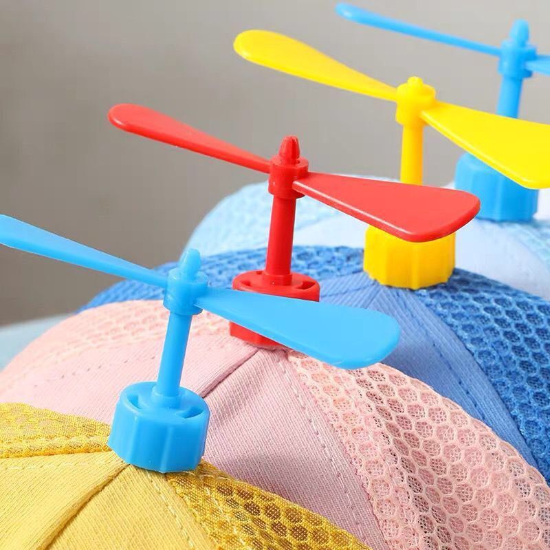 Mũ lưỡi trai DOREMON cho bé có gắn chong chóng