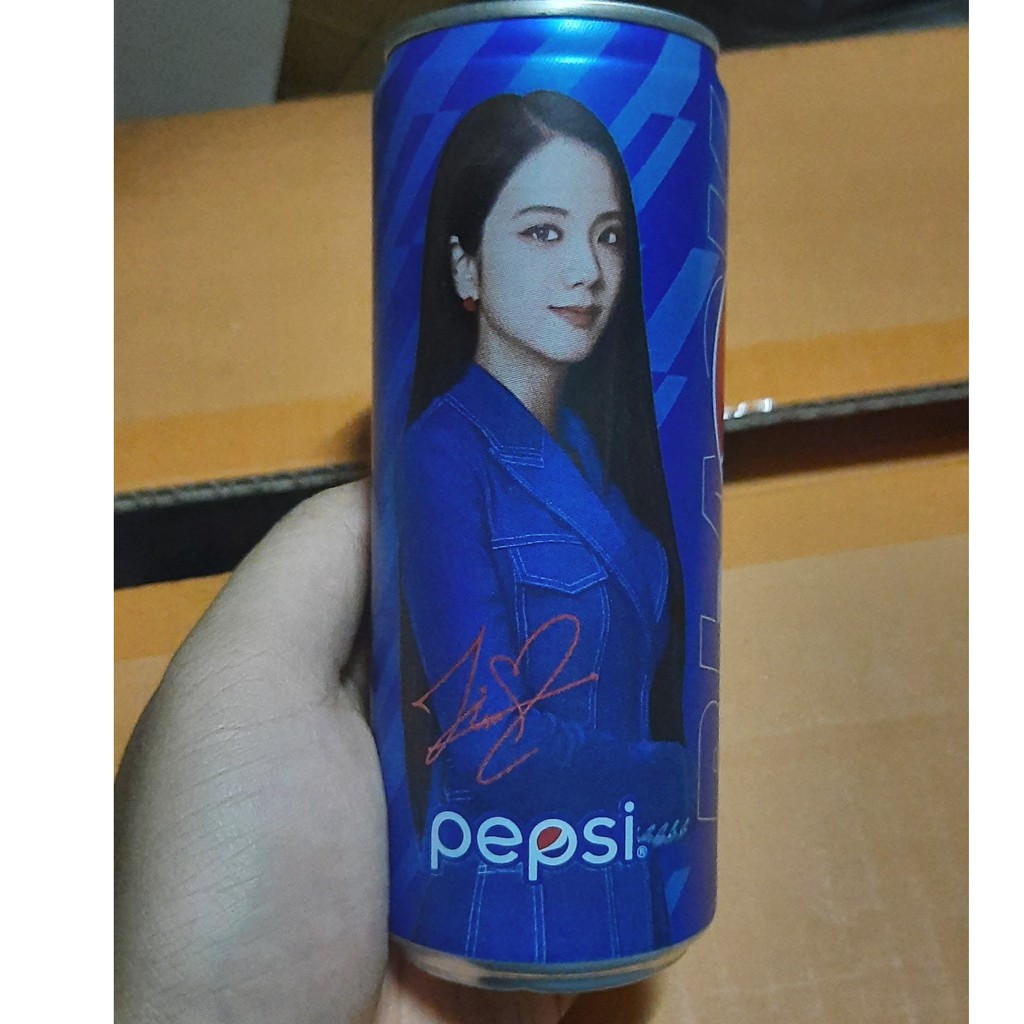 [PEPSI x BLACKPINK] 1 lon Pepsi Rosé/Jennie/Jisoo/Lisa có chữ ký