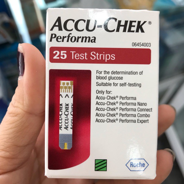 Que thử đường huyết Accu-chek Accuchek accu chek Performa 25 test của Mỹ