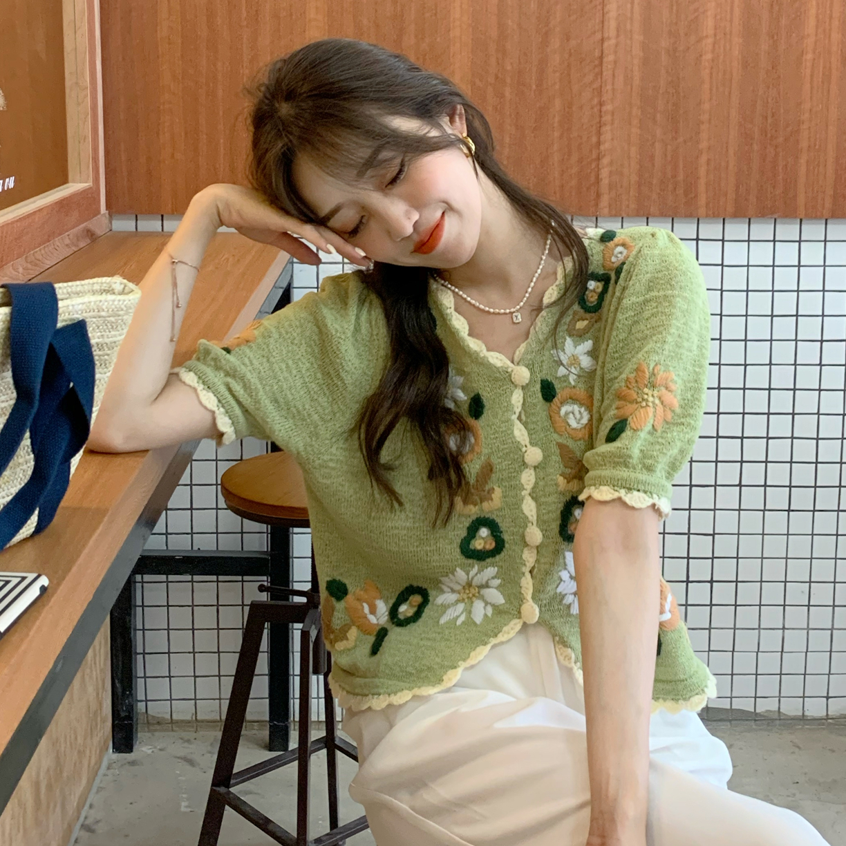 Áo Dệt Kim Tay Ngắn Cổ Chữ V Thời Trang Cho Nữ | BigBuy360 - bigbuy360.vn