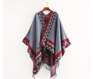 Áo len khoác PONCHO