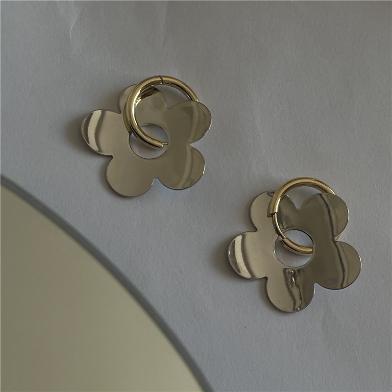 Bông Tai Kim Loại Hình Hoa Phong Cách Hàn Quốc Cổ Điển Thời Trang 19A1262