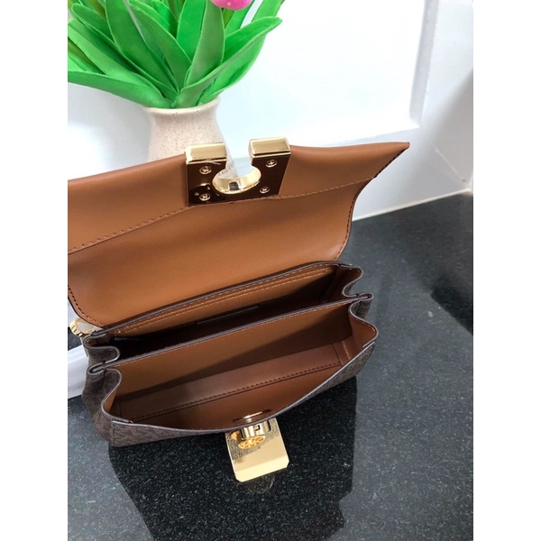 Túi đeo chéo nữ Michael Kors Lita size 20