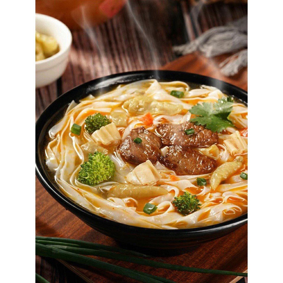 Cốc phở bò Quảng Đông đủ vị siêu ngon, hit hot, sợi phở dai ngon