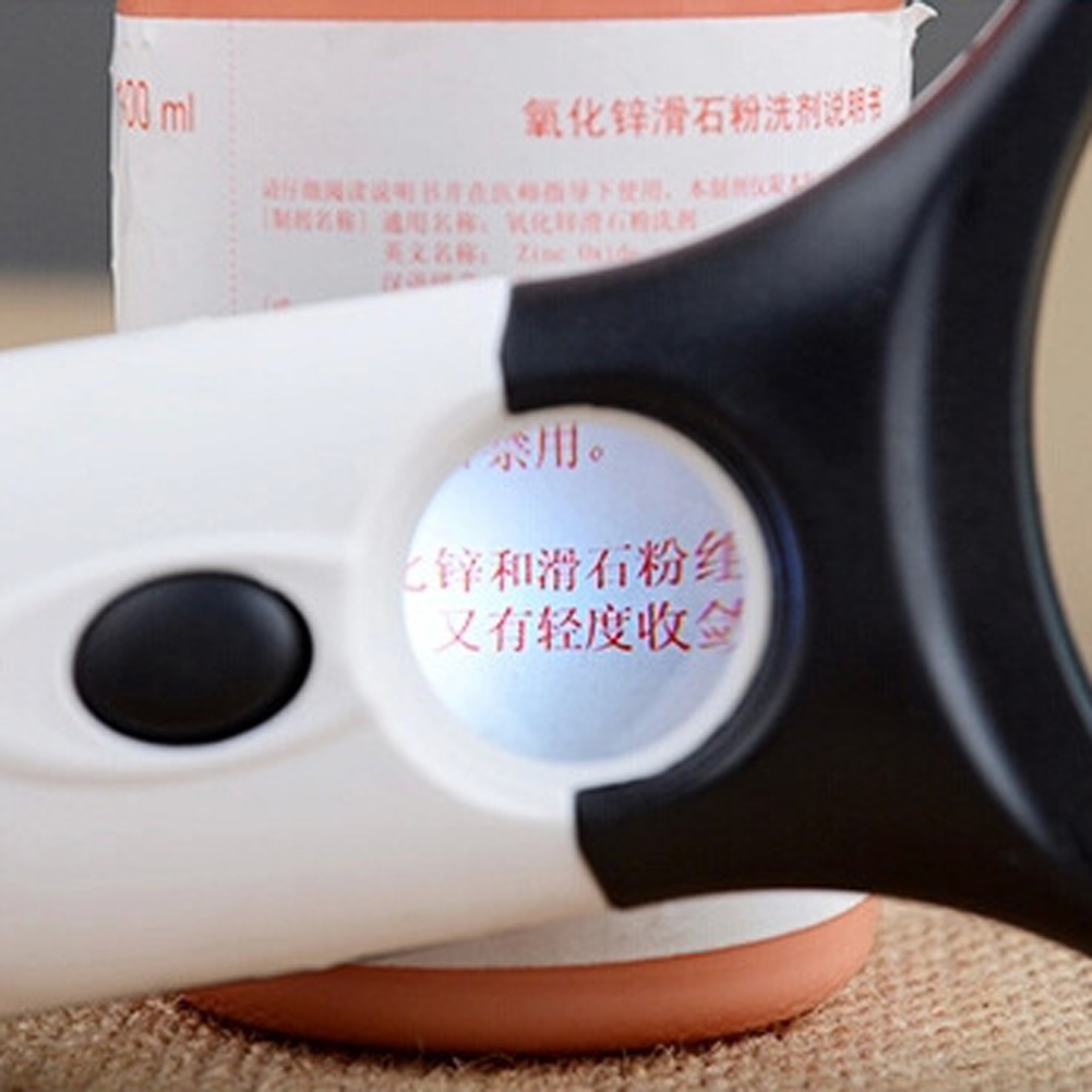 Kính Lúp Cầm Tay 3 Đèn Led 45x