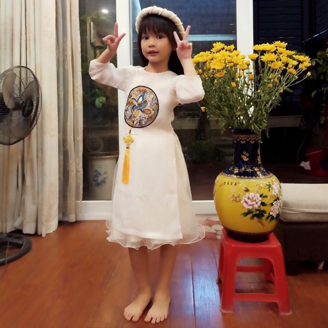 Áo dài bé gái, áo dài lụa mềm bé gái