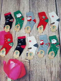 Tất Noel cho bé