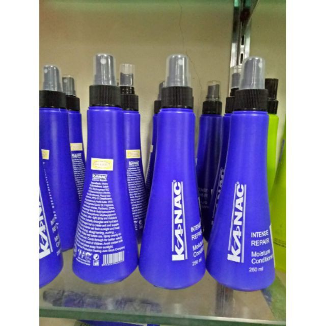 Xịt Sữa Nước dưỡng tóc hai lớp Kanac 250ml chai màu xanh dương 😘 nuôi dưỡng tóc khỏe ,phục hồi tóc yếu,khô x