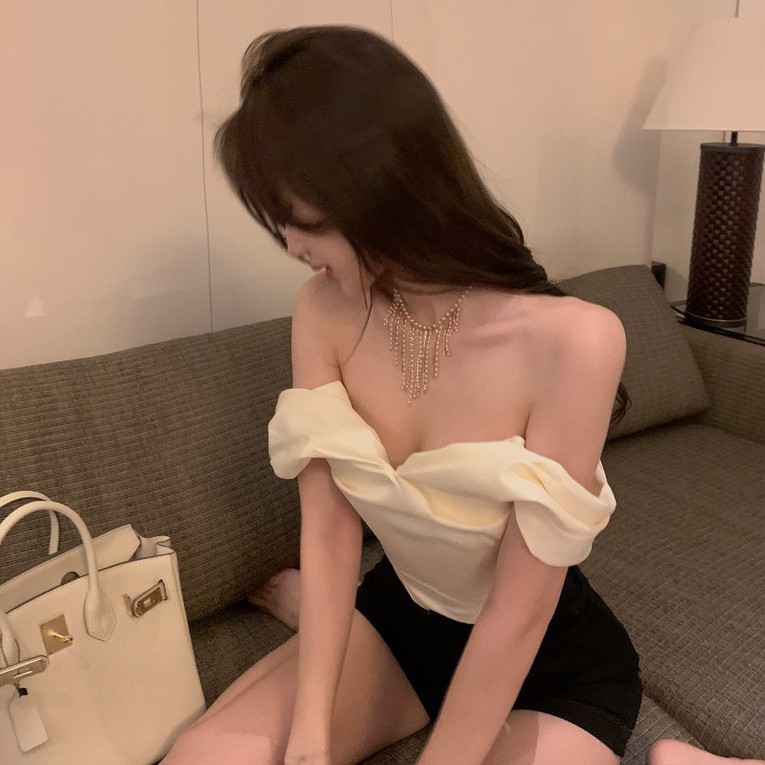 Cocory vn Thời Trang Áo Croptop Tay Ngắn Trễ Vai Chất Liệu Satin Quyến Rũ Cho Nữ