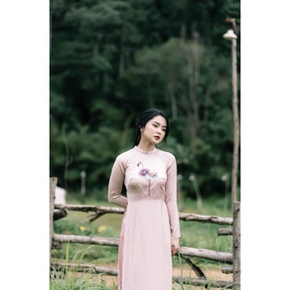 MINX - Áo Dài Lụa Thêu Hồng Hạc