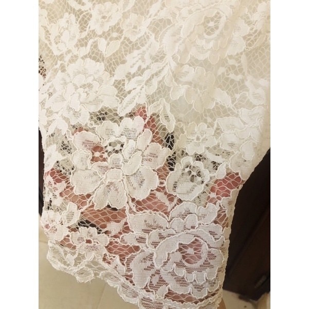 CHÂN VÁY REN EVERLUXE SIZE L