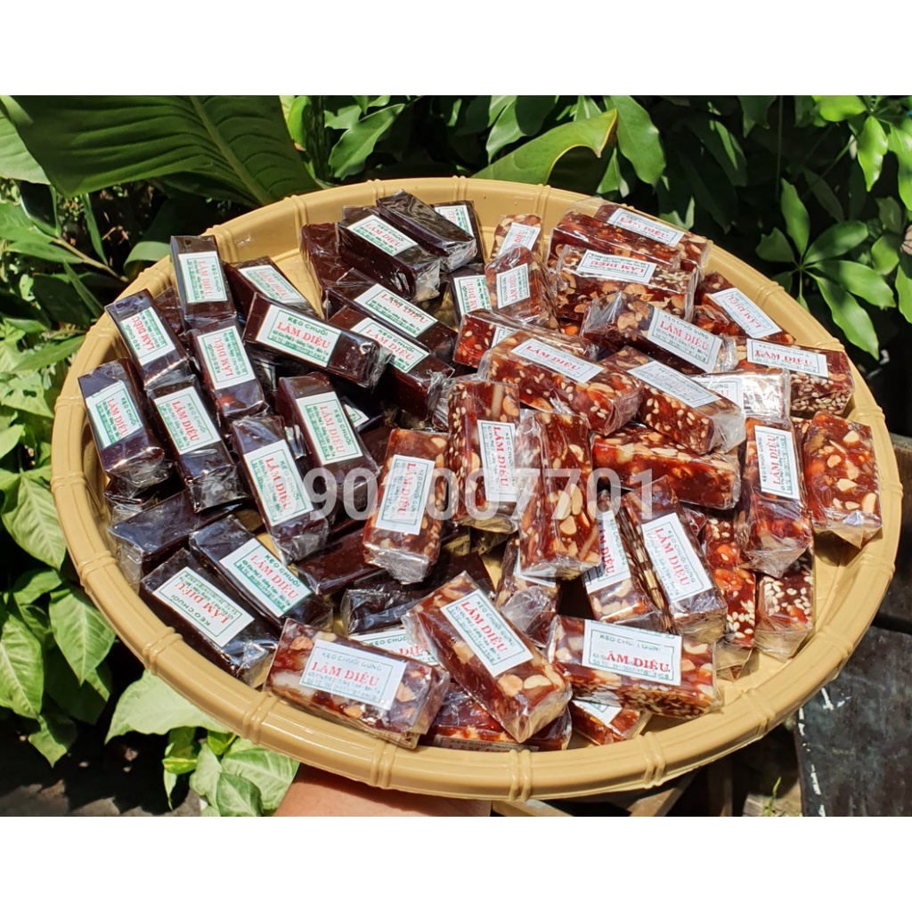 1 Kg Kẹo chuối tươi Mix 2 vị Đậu Mè + Chuối Tươi Thơm Ngon- Đặc Sản Bến Tre-tết-đồ ăn vặt