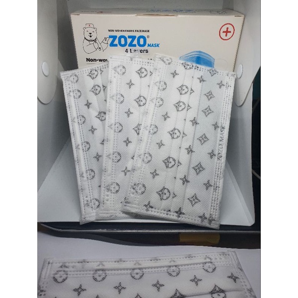 Hộp 50 chiếc khẩu trang y tế 4 lớp họa tiết chữ LV