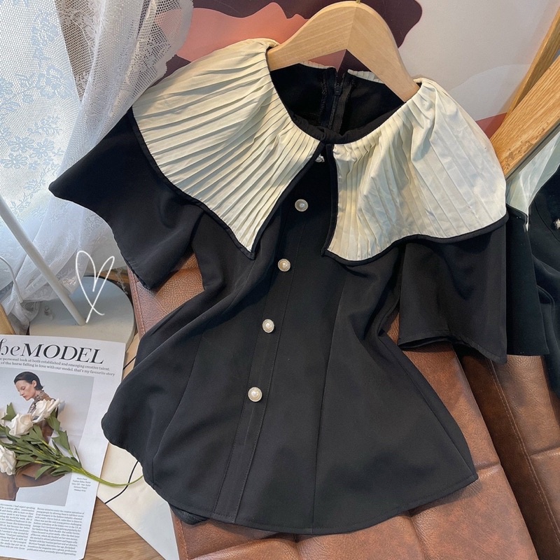 ÁO ĐEN CỔ BÈO DẬP LY