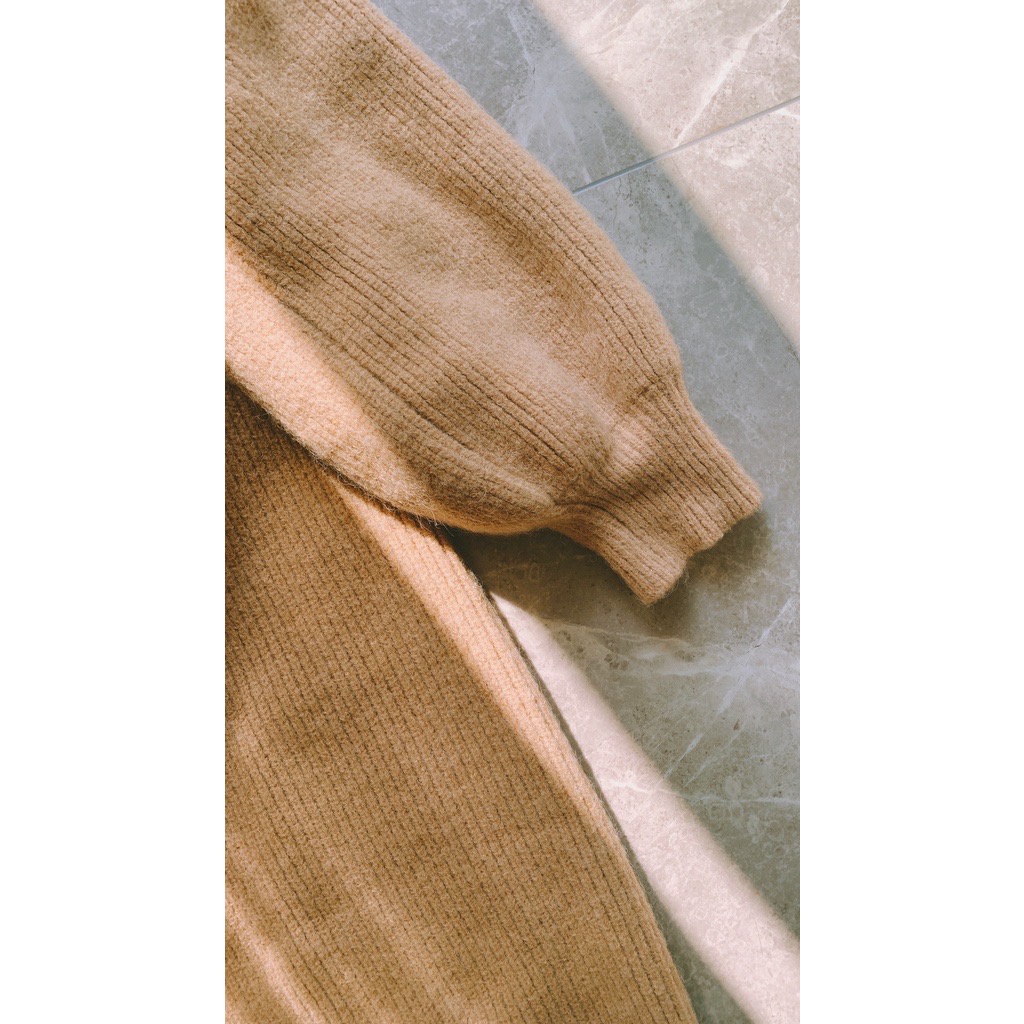 Cardigan len vintage x Chân váy hoa nhí - Dreamynt