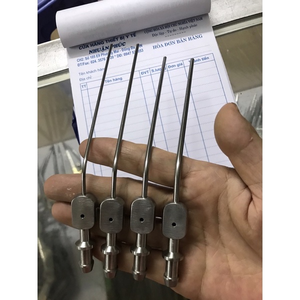 Ống hút tai - mũi - họng