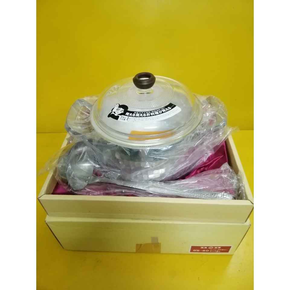 Nồi nhôm nội địa Nhật (kèm muỗng), size 18cm, cao 10cm (mã 888KT), Không dùng từ