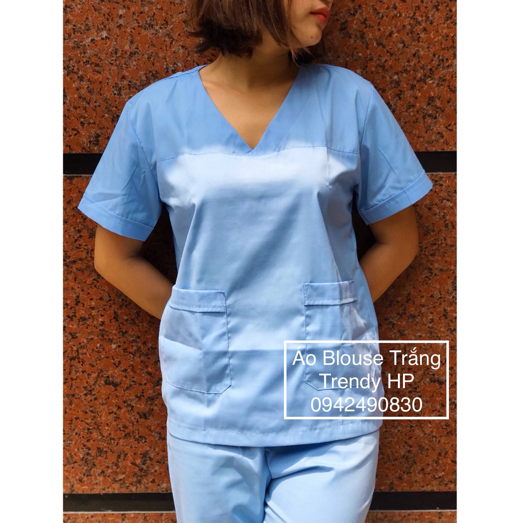 Bộ đồng phục phòng khám, thẩm mỹ viện, spa cổ tim màu xanh dương