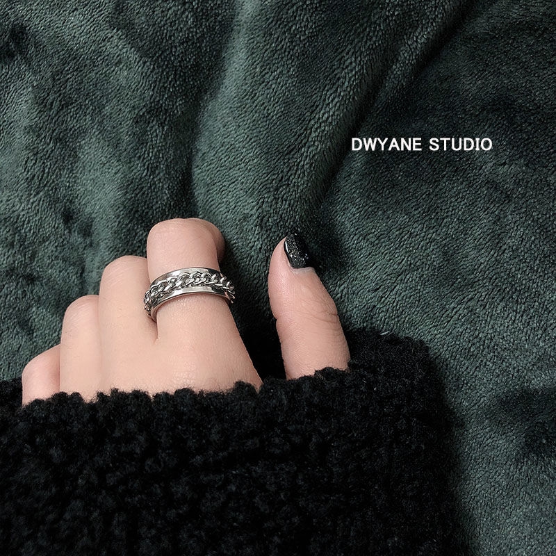 Nhẫn xoay hình dây xích bằng thép titan cá tính