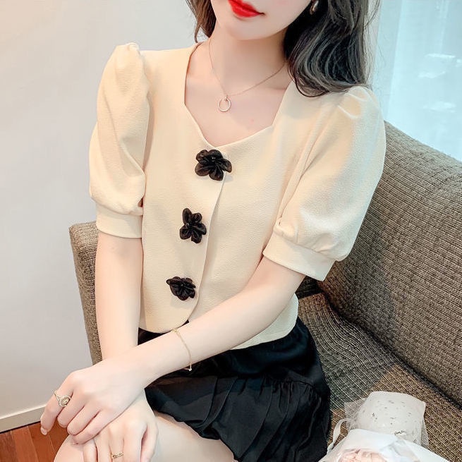 Áo Croptop Cổ Vuông Tay Phồng Đính Nút Phong Cách Pháp Thời Trang Cho Nữ