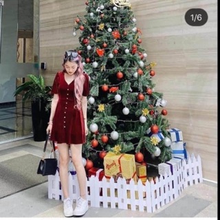 Đầm đỏ nhung