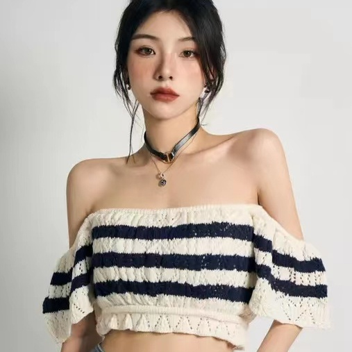 Áo croptop Dệt Kim Trễ Vai Cổ Vuông Hoạ Tiết Kẻ Sọc Trắng Đen Thời Trang Mùa Hè Cho Phái Nữ