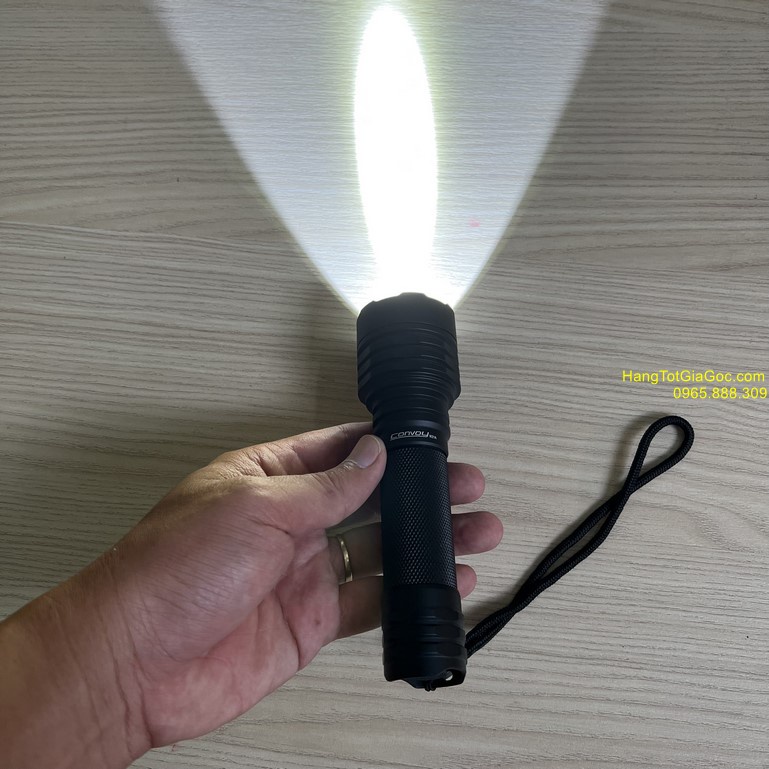 Đèn pin Convoy M21A hợp kim nhôm cao cấp, bóng led SST40 siêu sáng (DP185)