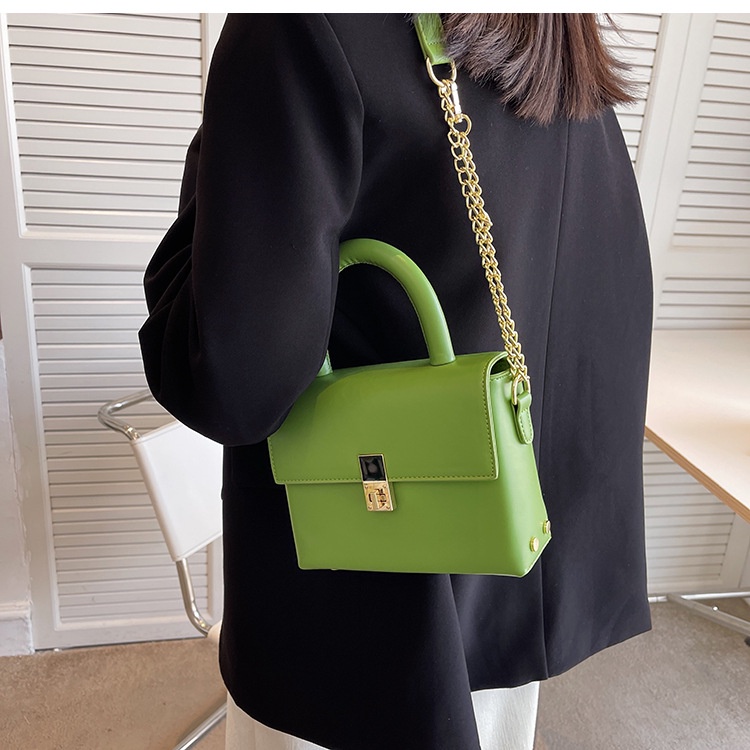 Túi đeo chéo IELGY dáng vuông nhỏ quai xích thời trang cao cấp cho nữ