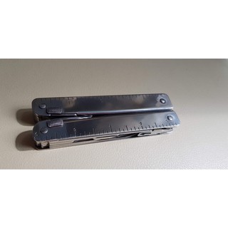 Dụng cụ đa năng Victorinox Swisstool