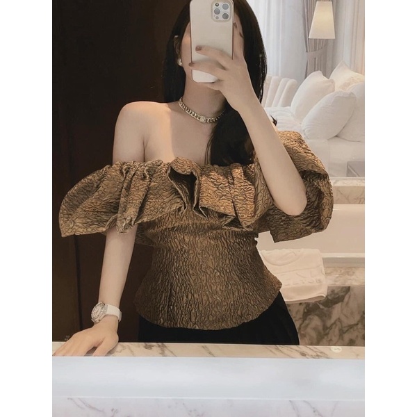 Áo trễ vai gấm sang chảnh