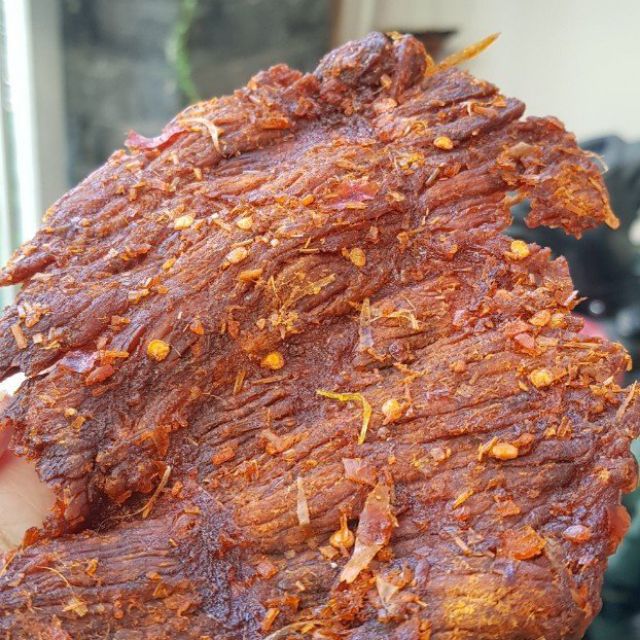 Bò khô lát nhà làm
