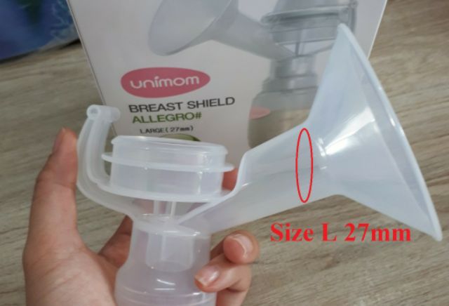 (Chính hãng) 1 Phễu nhựa cứng Unimom kèm van chân không phụ kiện hút sữa (Made in Korea)