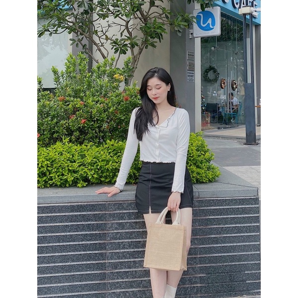 Áo kiểu tay dài thêu viền THE CIU - Cyrus Top
