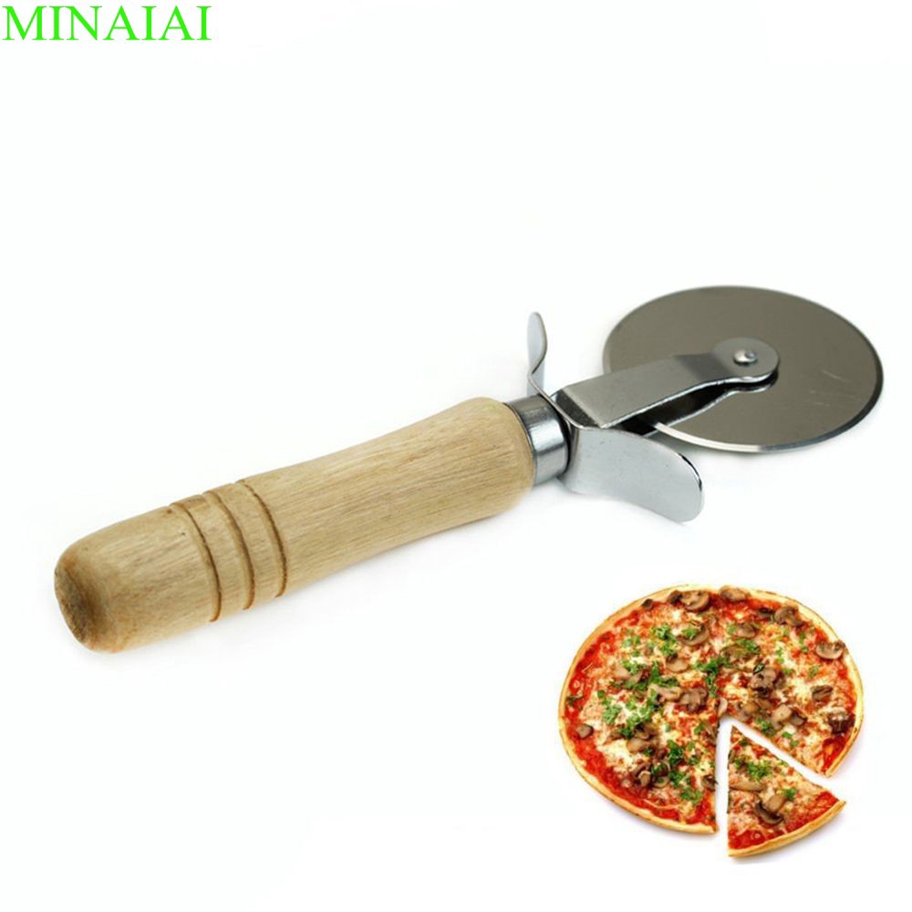 Dụng cụ cắt bánh pizza