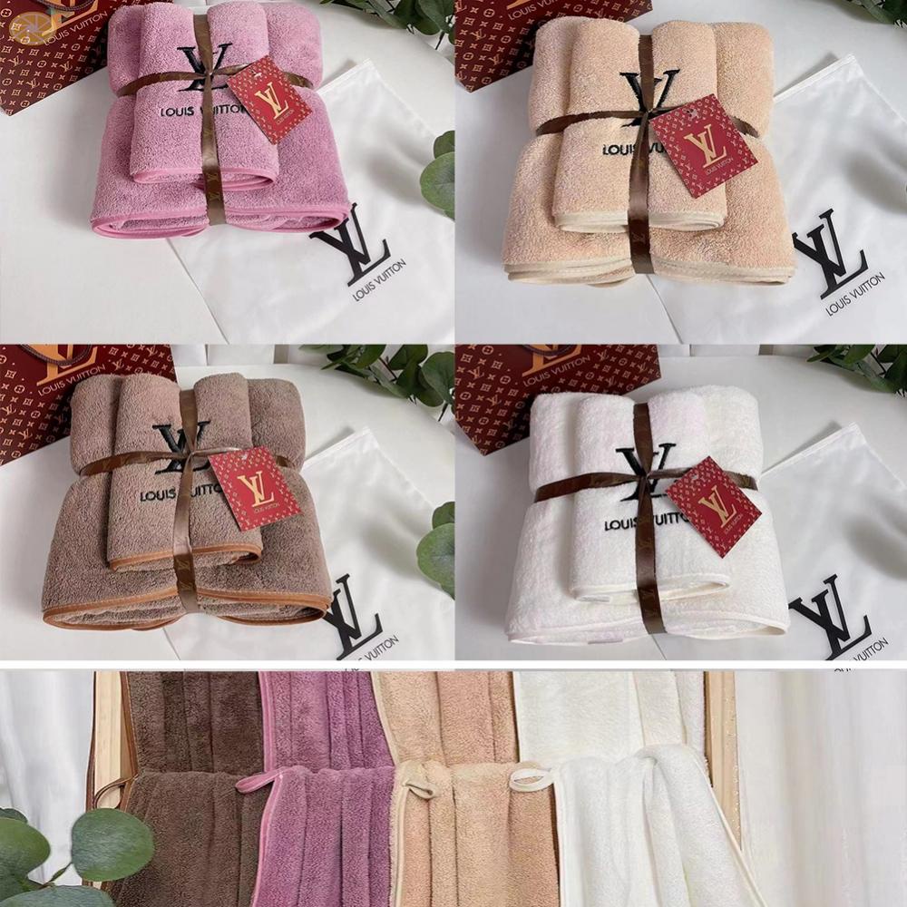 【VARSTR】LV Bath Towel Blanket Quilt Coral Fleece Bed Sheet Dormitory Luxury Fashion Trend  Premium Packaging holiday gift