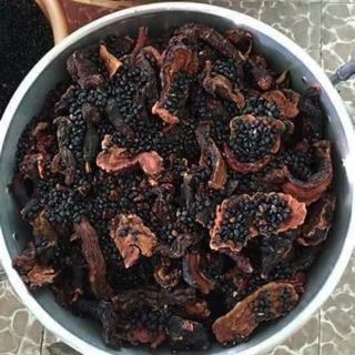 Hà thủ ô- đậu đen 1kg